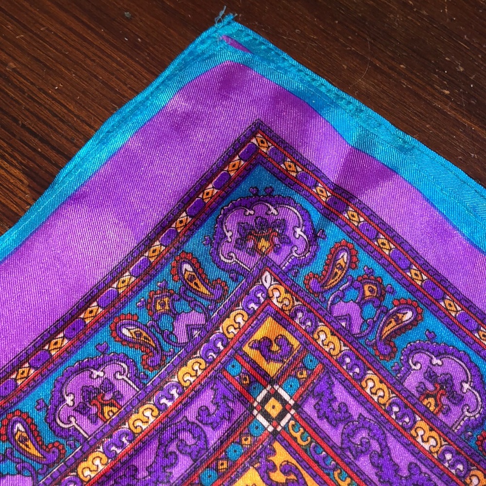 Scarf - Picture 3 of 3